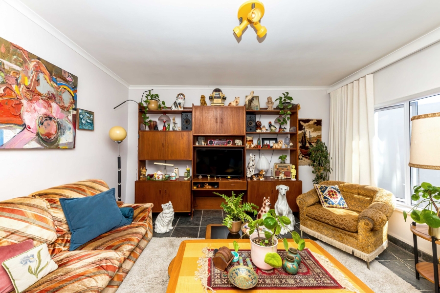 To Let 1 Bedroom Property for Rent in Green Point Western Cape